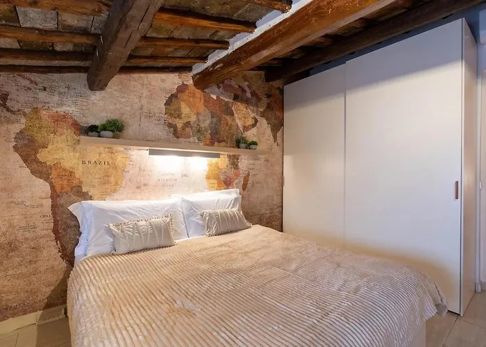 Apartamento 15 Min From Piazza Venezia Skyline Sanctuary In Trastevere Roma