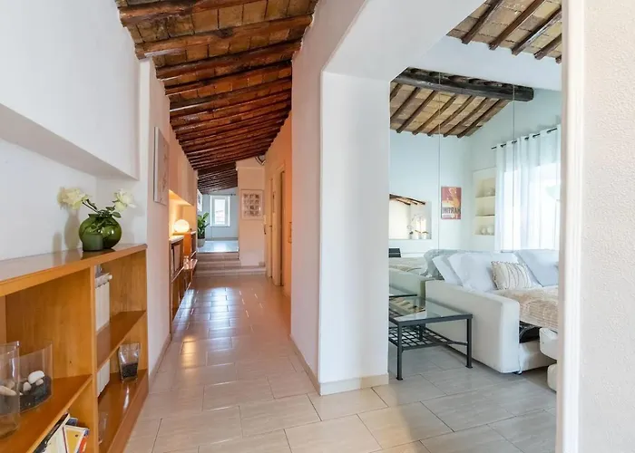 15 Min From Piazza Venezia Skyline Sanctuary In Trastevere Apartamento *
